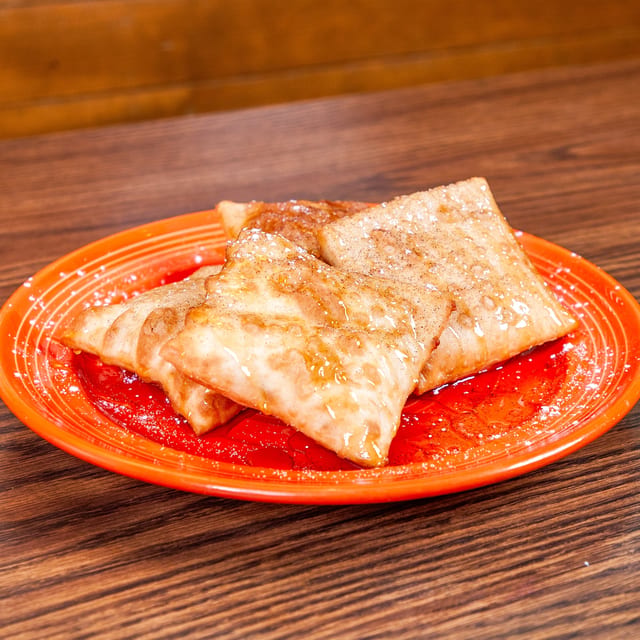Sopapillas.
